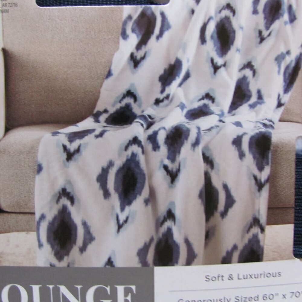 GIFT AWAY AZTEC PRINT THROW NIP - Picture 2 of 3